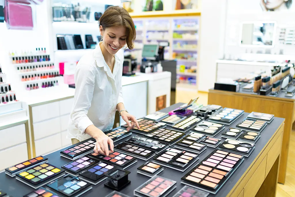shop cosmetics SOP